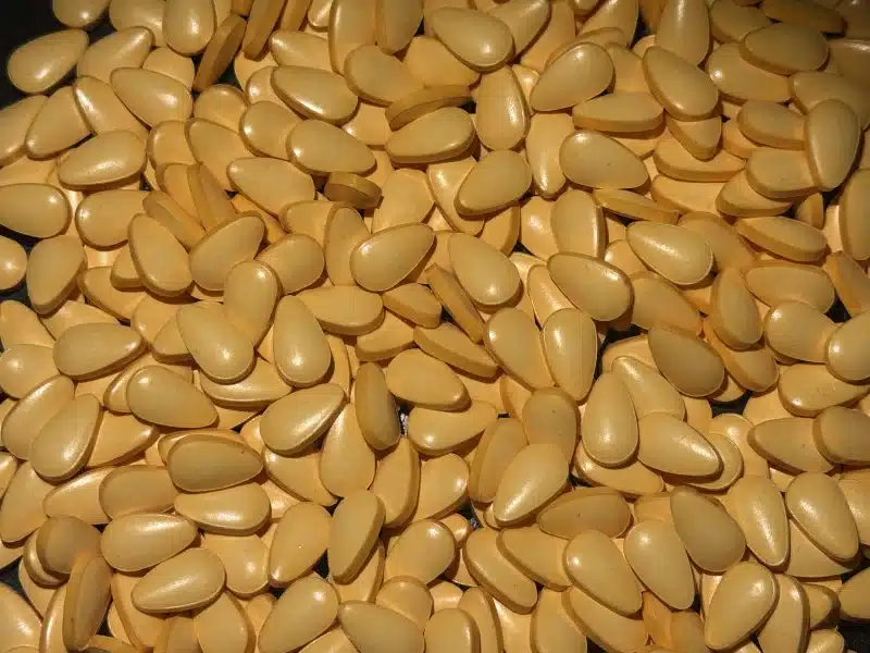 Tadalafil 20 mg tabletter för behandling av erektil dysfunktion och benign prostatahyperplasi.